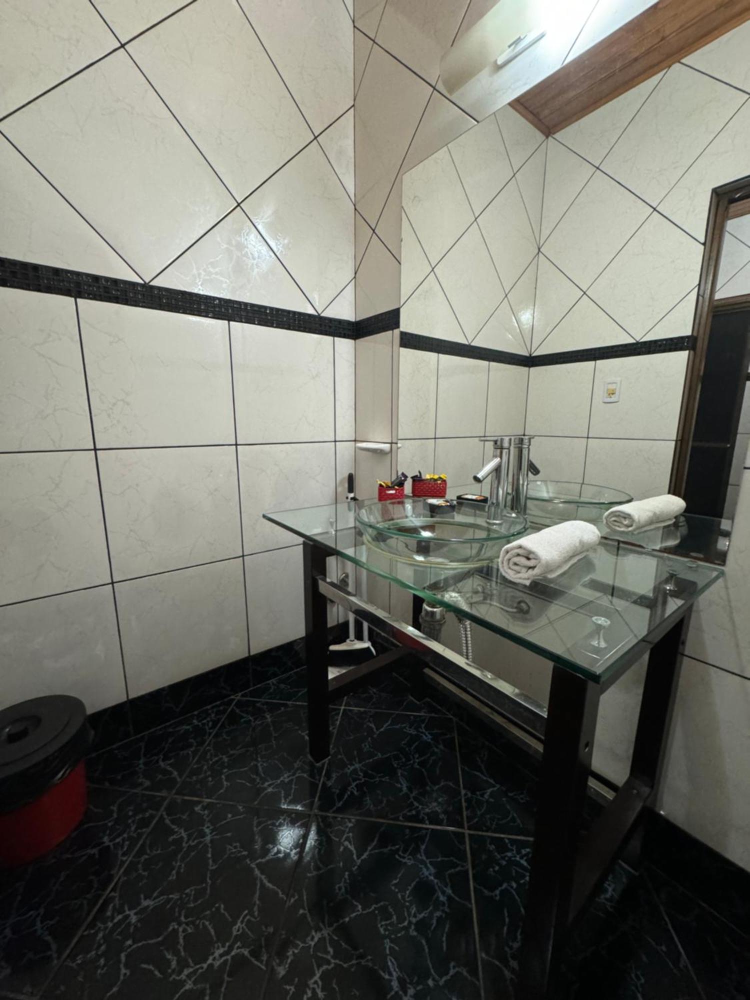 Cabanas Paseo Del Yacaratia Пуэрто-Игуасу Экстерьер фото