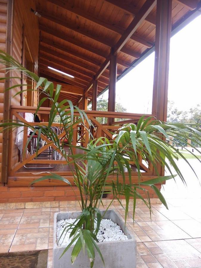 Cabanas Paseo Del Yacaratia Пуэрто-Игуасу Экстерьер фото
